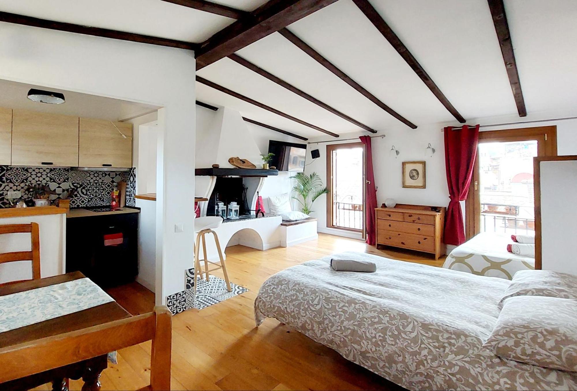 Mattia'S Penthouse - View Over Trastevere Roofs โรม ห้อง รูปภาพ
